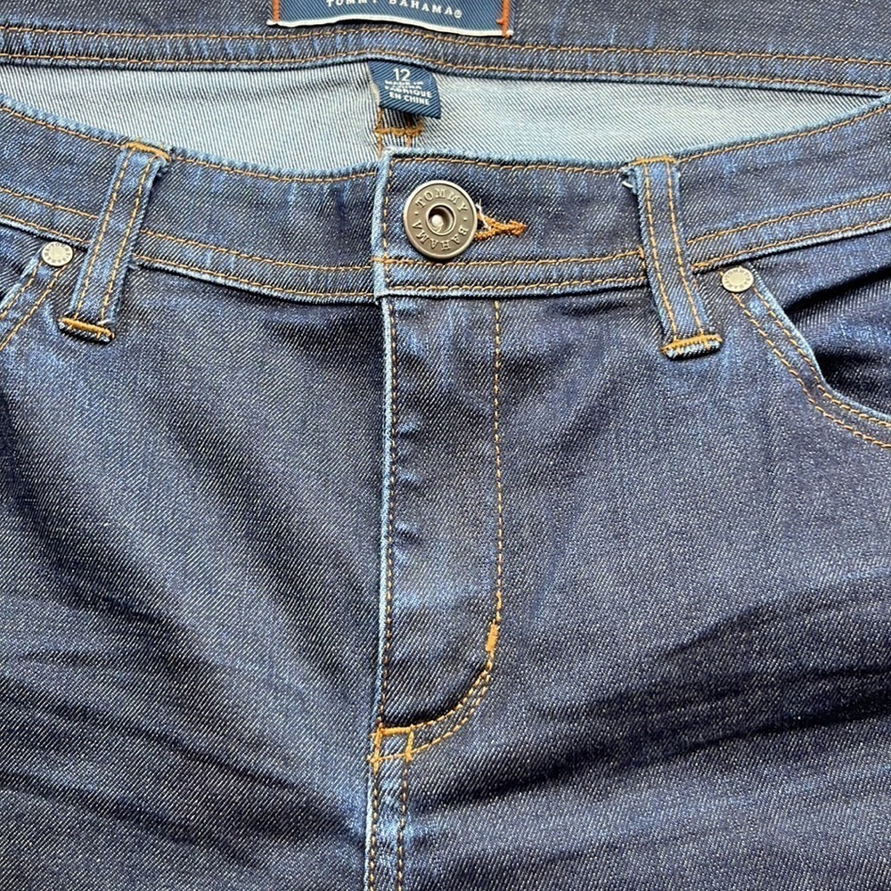 Tommy Bahama Crop Mid Rise Size 12 - Picture 15 of 16